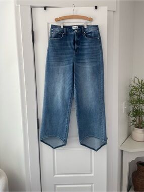 Ceros Women's Mid-Blue Wide-Leg Cropped Jeans